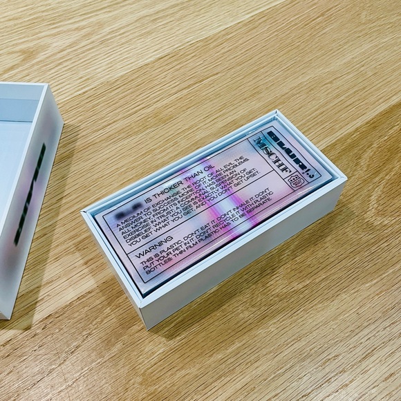 MSCHF Blur د.إ 100 Dirham Art Piece 💵 - Picture 4 of 14